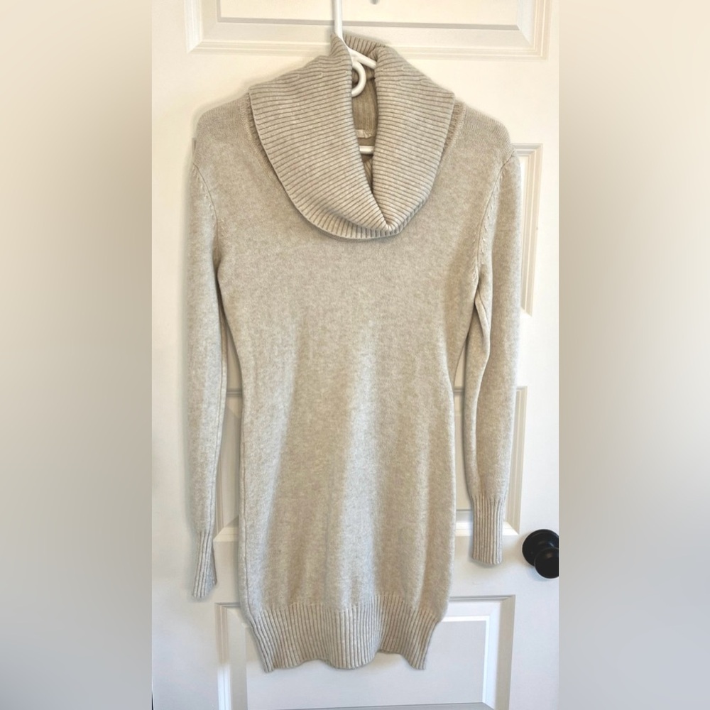 Sweater dress